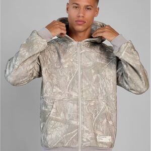 Comfrt Woodland Camo ZIP-UP HOODIE